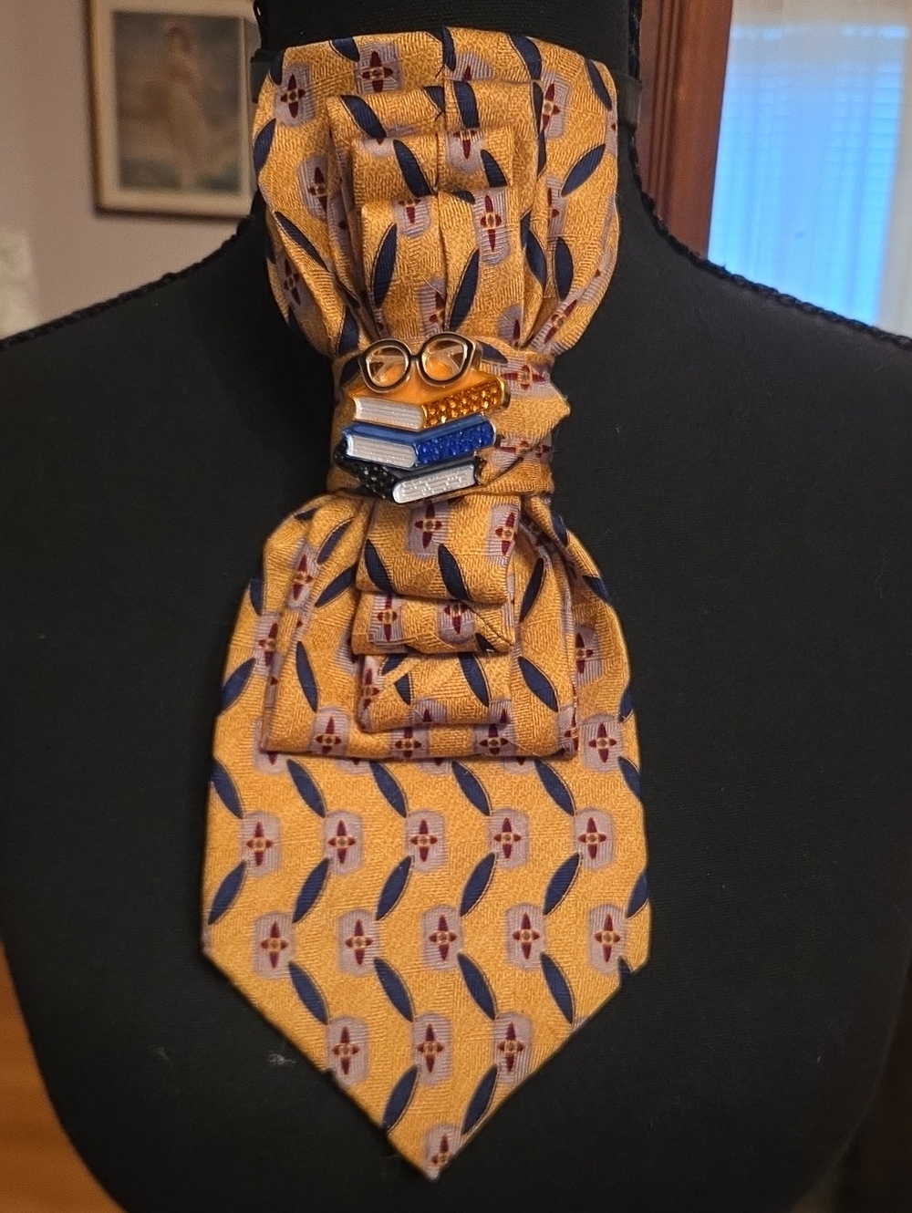 Men's Yellow Patterned Ascot with Book-Themed Tie Pin